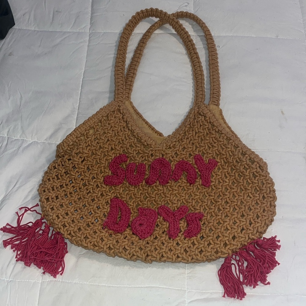 4 Twig and Arrow from Anthropologie Brown Crochet Tote with Pink 'Sunny Days'EUC